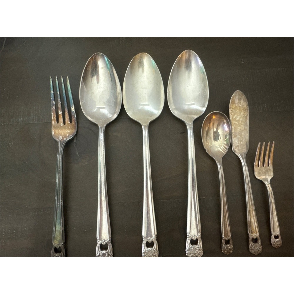 ETERNALLY YOURS  BY 1847 ROGERS Bros Silver plate Serving Set 7 Pieces